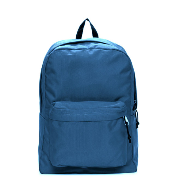 Mochila de frente en cuerpo completo