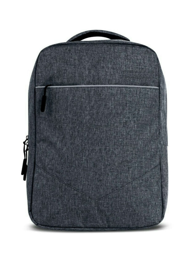 Mochila de frente en cuerpo completo