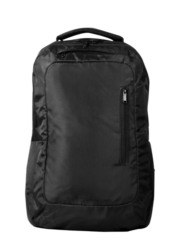 Mochila de frente en cuerpo completo