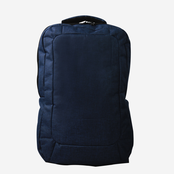 Mochila porta laptop modelo Angel en azul mezclilla, perfecta para proteger tu laptop mientras añades un toque casual y moderno a tu estilo.